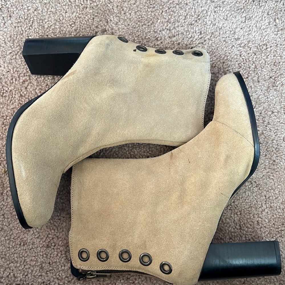 - Musse & Cloud Tan Booties